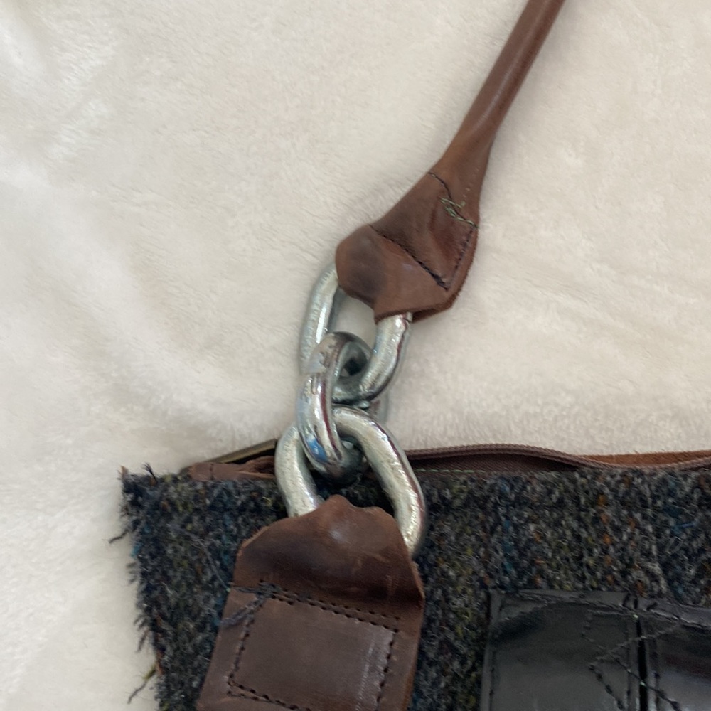 Joey D purse. Great condition. Watch needs new battery. - Picture 4 of 6